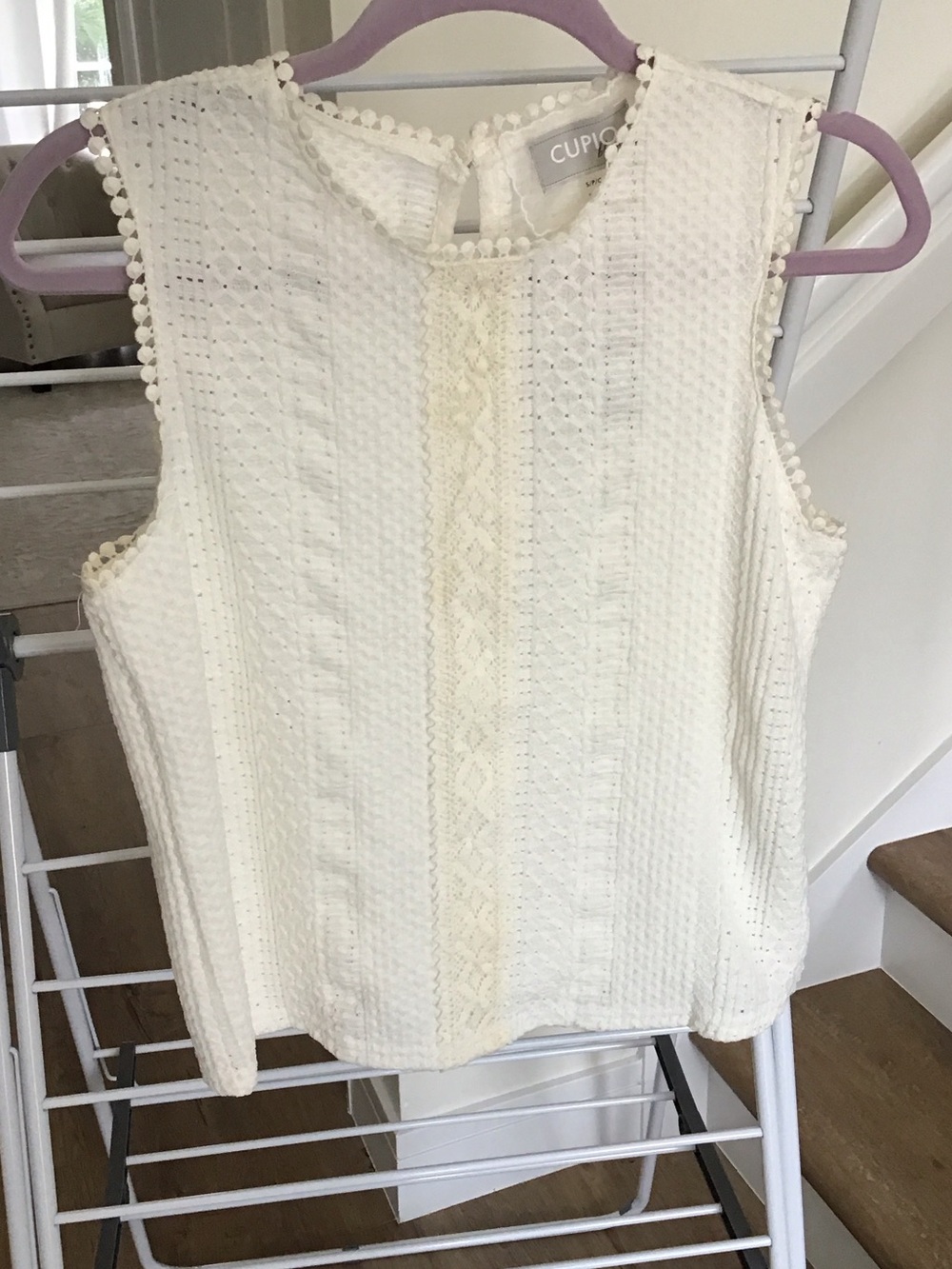 Cupio Cream Lace-Trim Sleeveless top NWT